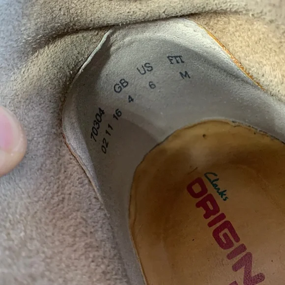 Clarks Originals Desert Boots Women’s Size 6 Sand Suede Casual Chukka Crepe Sole - Picture 10 of 14